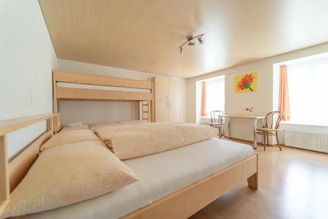 Hotel Alpina Unterschächen Eksteriør bilde